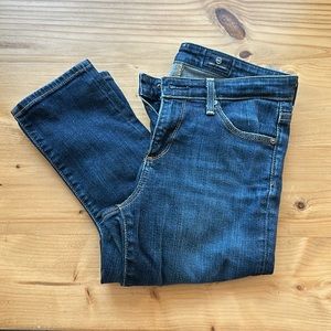 AG Jeans in The Prima Cigarette Leg style in size 25R